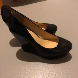 NWOT Black Platform Shoes Size 9.5